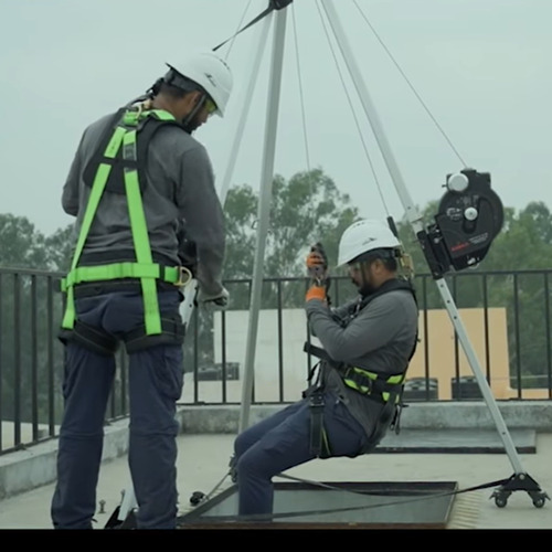 Fall protection tripods| Van Gool Hoisting & Lifting