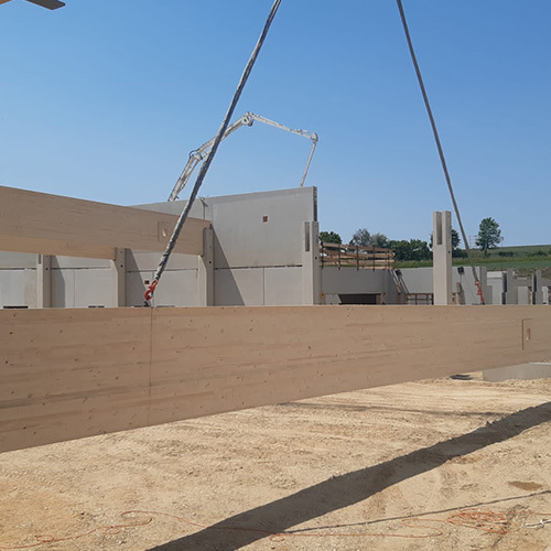 Lifting equipment for timber construction | Van Gool Hoisting & Lifting