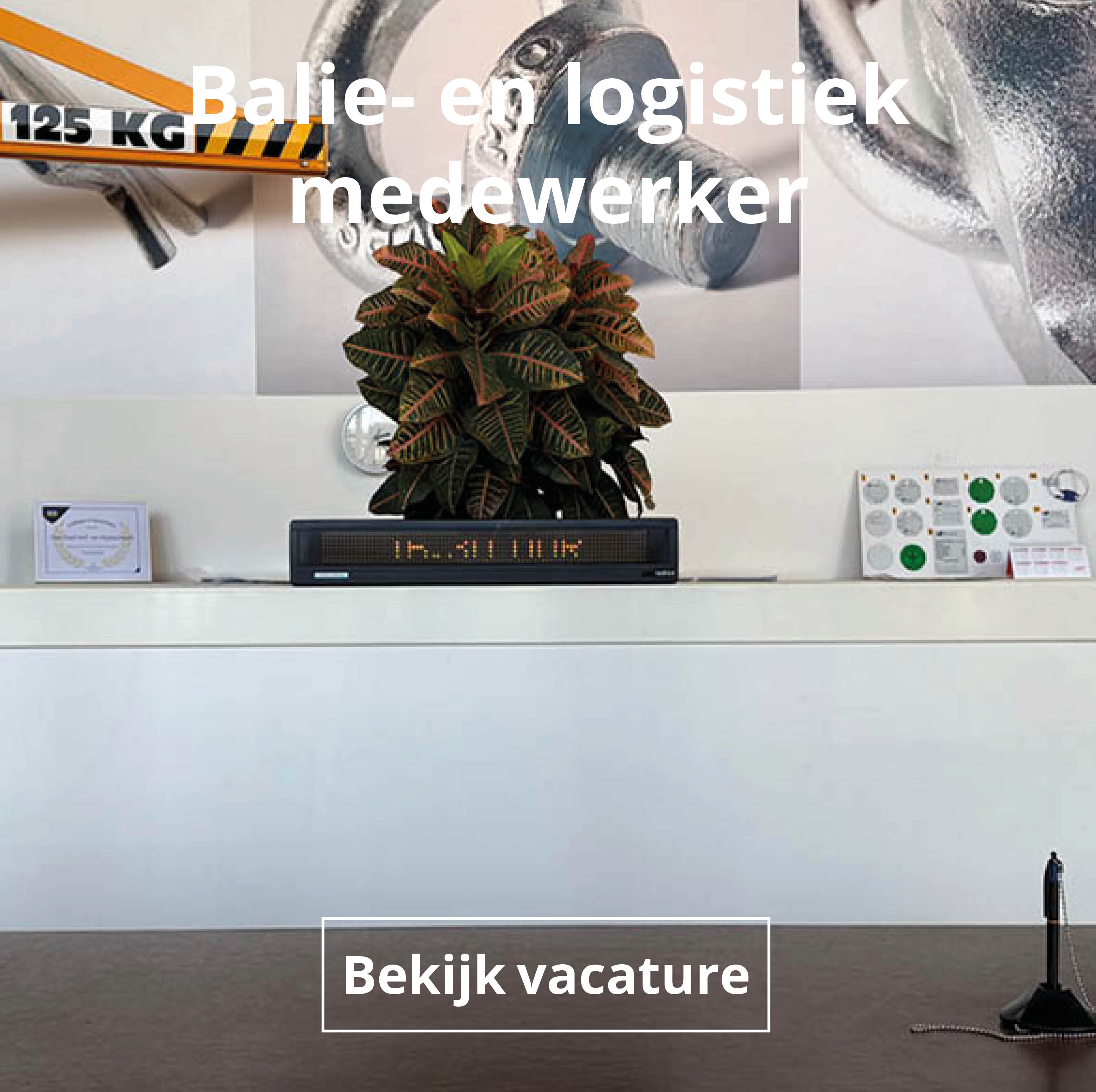 Balie- en logistiek medewerker